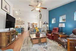 4412 Livorn Loop photo 4