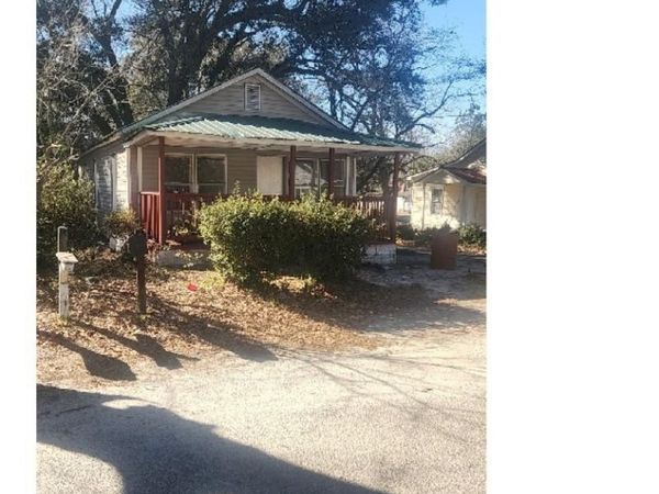 145 N Butler Ave, Johnsonville, SC 29555