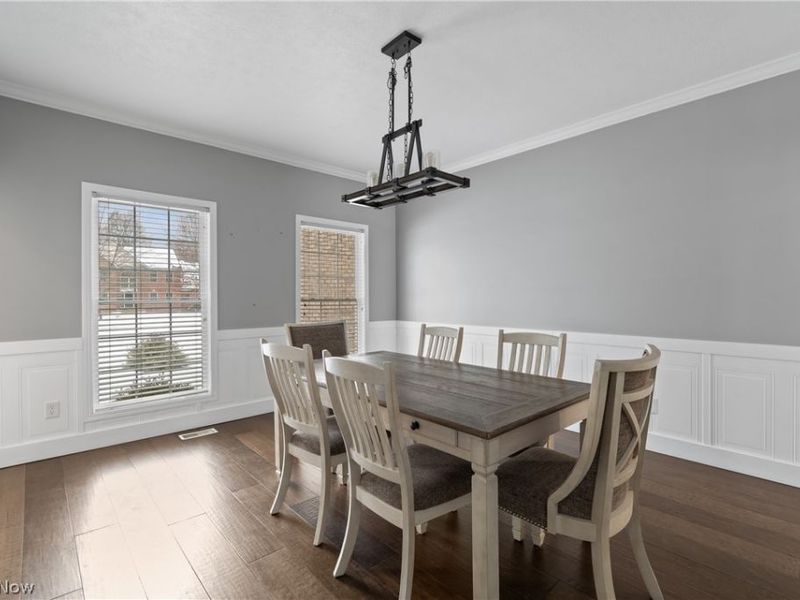 477 Misty Lane, Akron, OH 44321 Photo 11