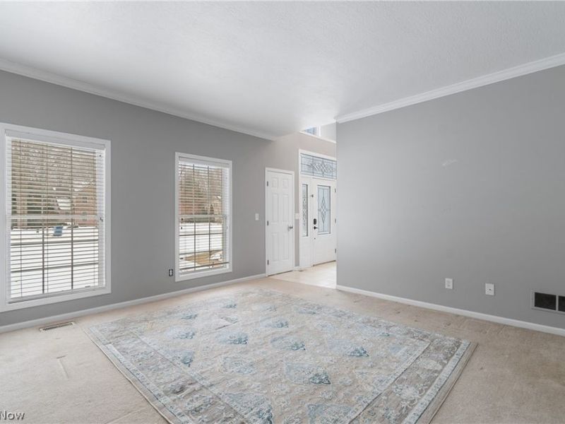 477 Misty Lane, Akron, OH 44321 Photo 13