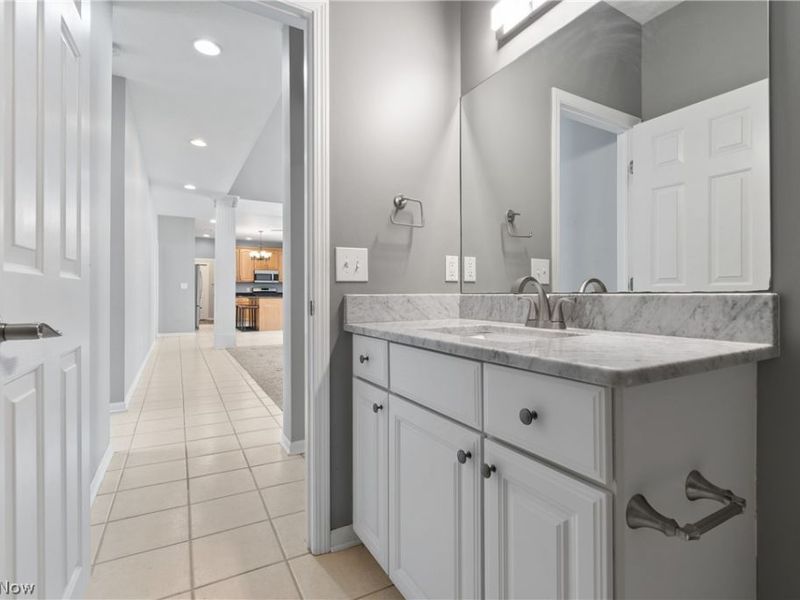 477 Misty Lane, Akron, OH 44321 Photo 15