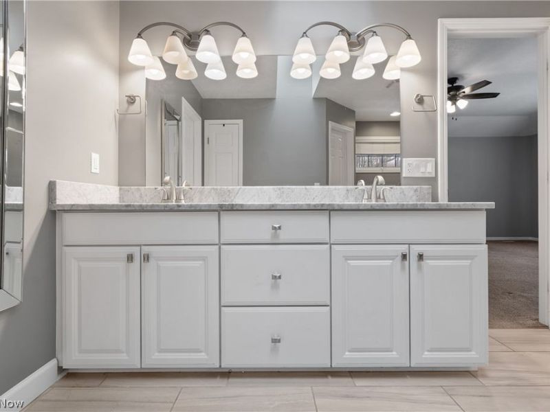 477 Misty Lane, Akron, OH 44321 Photo 20