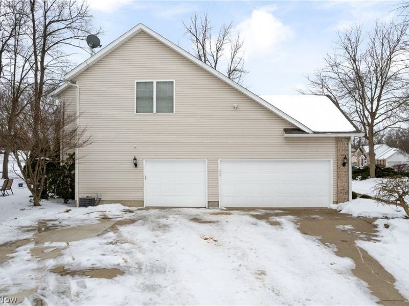 477 Misty Lane, Akron, OH 44321 Photo 36