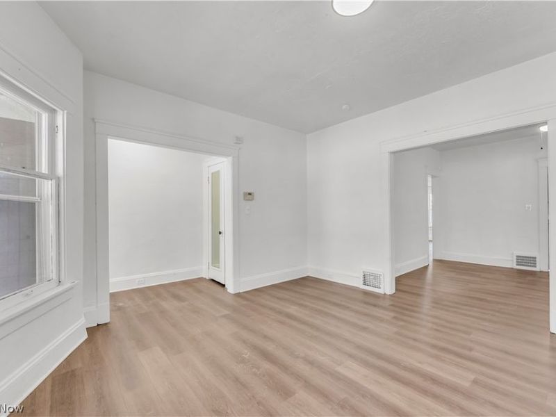 414 E 148th Street, Unit 1/DN, Cleveland, OH 44110 Photo 3