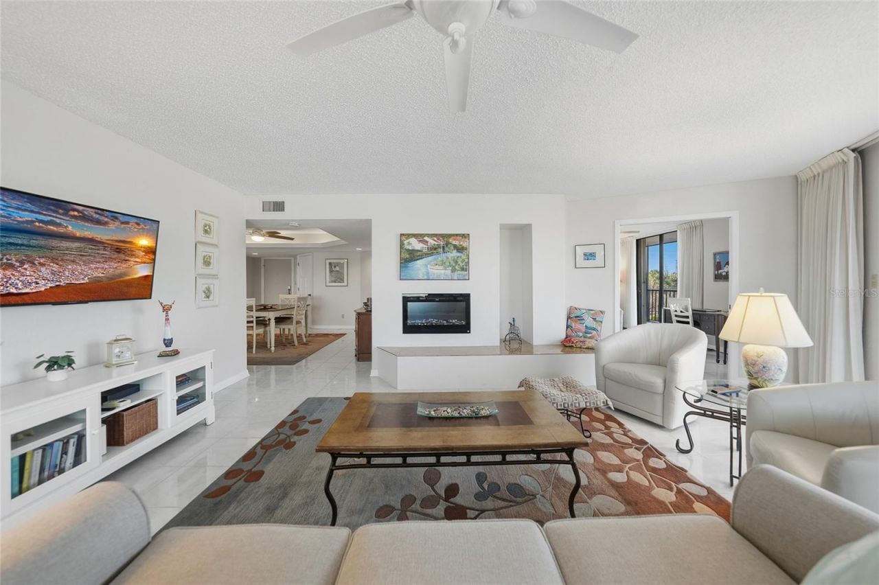 25188 Marion Avenue, Unit D112, Punta Gorda, FL 33950 Photo