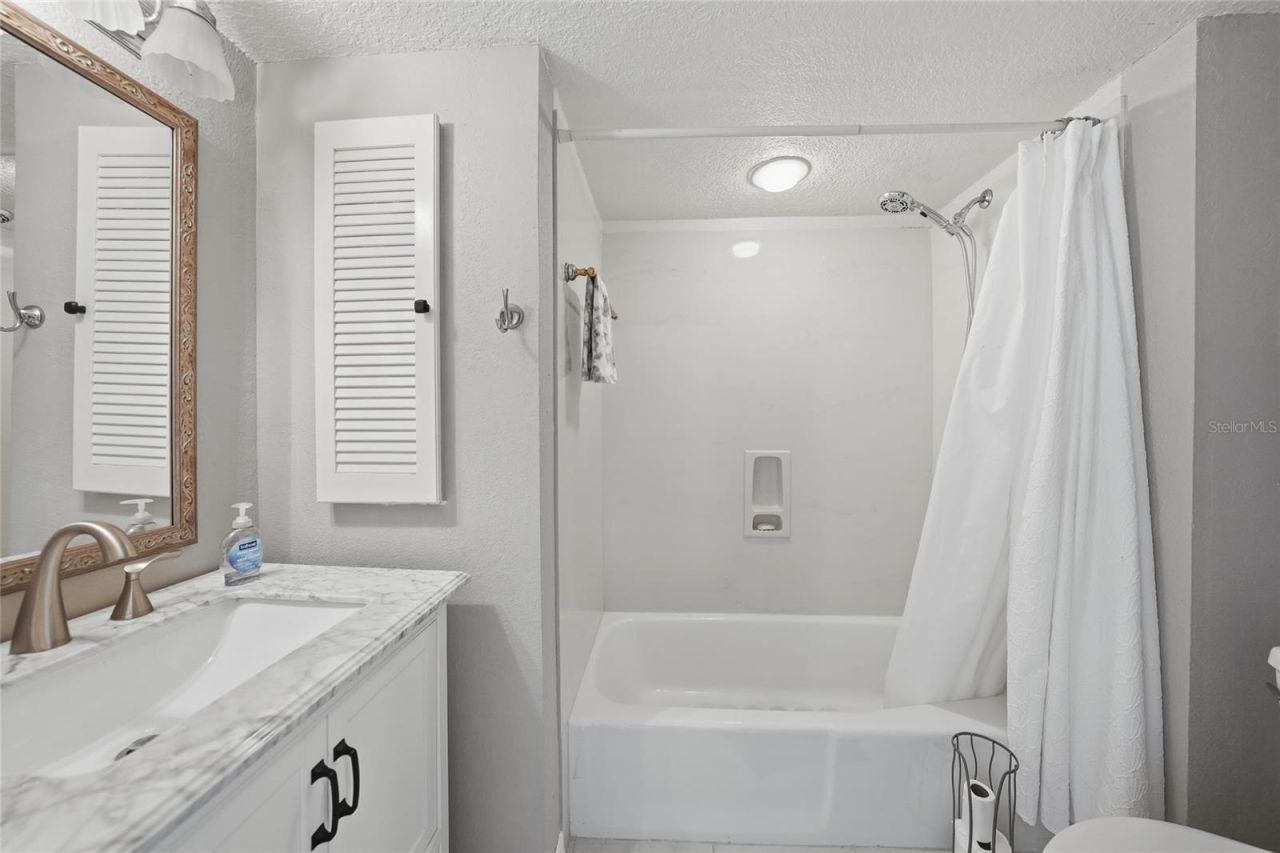 25188 Marion Avenue, Unit D112, Punta Gorda, FL 33950 Photo