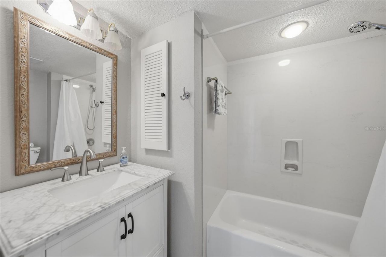 25188 Marion Avenue, Unit D112, Punta Gorda, FL 33950 Photo