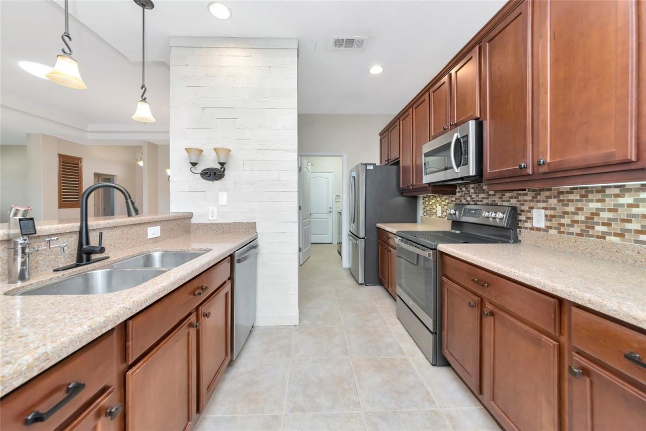 223 River Enclave Court, Bradenton, FL 34212 Photo