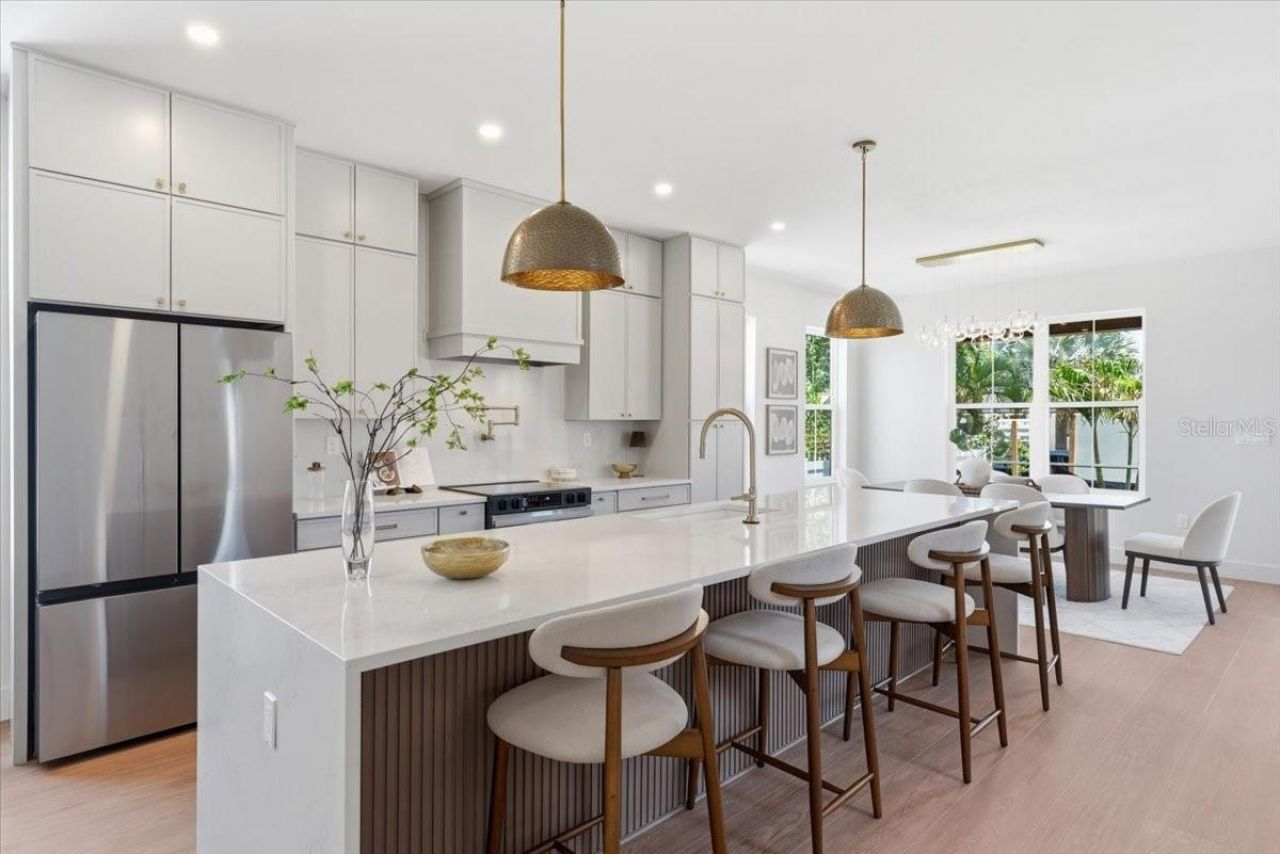 5130 Dartmouth Avenue N, Saint Petersburg, FL 33710 Photo