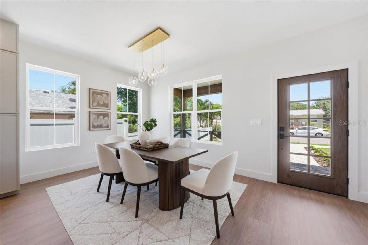 5130 Dartmouth Avenue N, Saint Petersburg, FL 33710 Photo