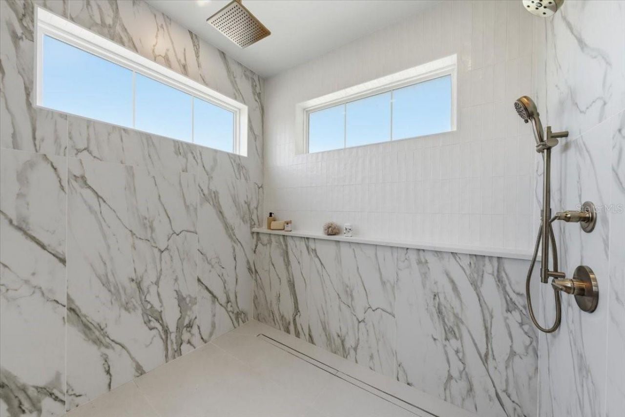 5130 Dartmouth Avenue N, Saint Petersburg, FL 33710 Photo