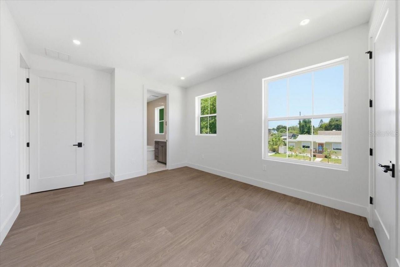 5130 Dartmouth Avenue N, Saint Petersburg, FL 33710 Photo