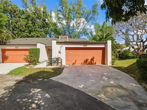 3404 Cherry Garden Cir, Unit 154, Lauderhill, FL 33319