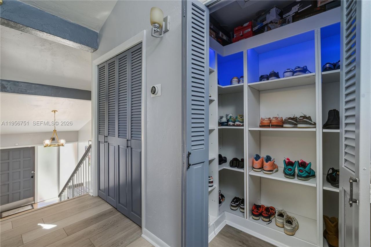 3404 Cherry Garden Cir, Unit 154, Lauderhill, FL 33319 Photo