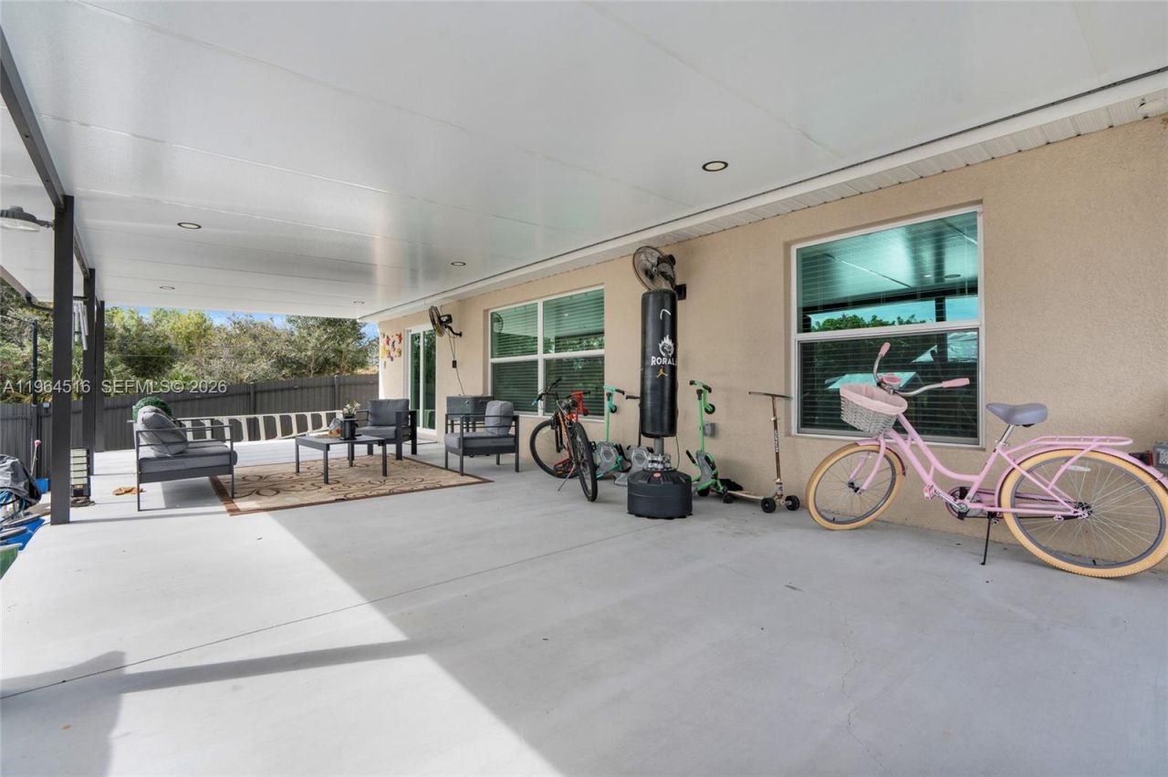 2707 2nd St Sw, , FL 33976 Photo