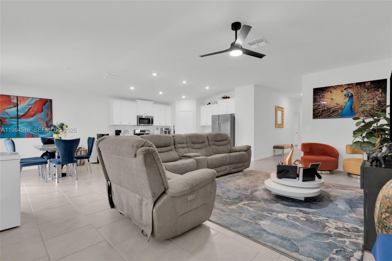 2707 2nd St Sw, , FL 33976 Photo
