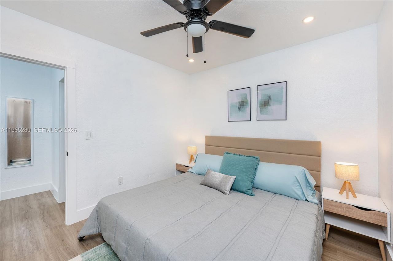 3321 NW 19th Ter , Unit A, Miami, FL 33125 Photo