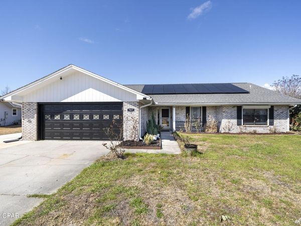 707 Plantation Circle , Panama City, FL 32404