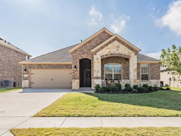 10808 Culberson Drive, Aubrey, TX 76227