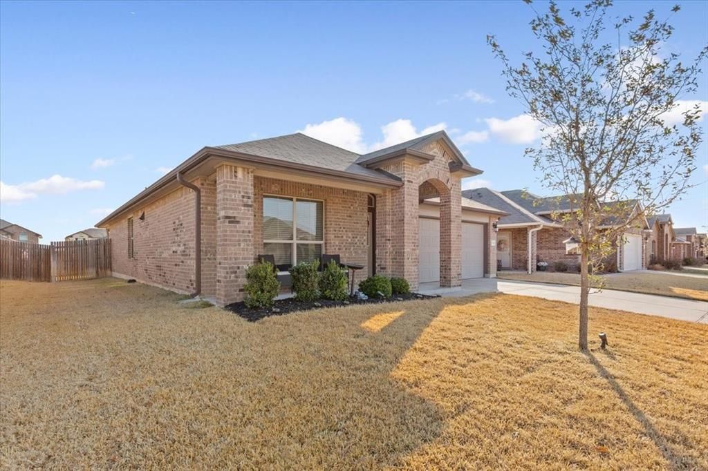 2924 Beutel Road, Waco, TX 76655 Main Photo