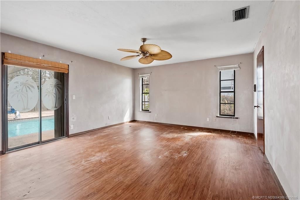 981 SE Lansdowne Avenue, Port Saint Lucie, FL 34983 Photo