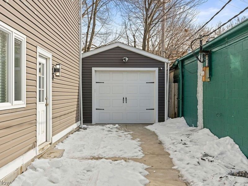 1457 W 52nd Street, Cleveland, OH 44102 Photo 48