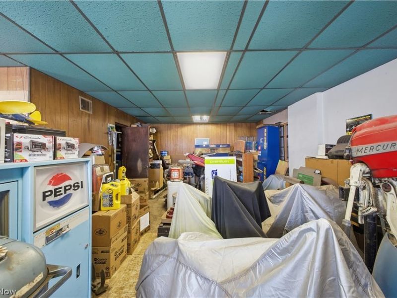 792 Youngstown Kingsville, Vienna, OH 44473 Photo 3