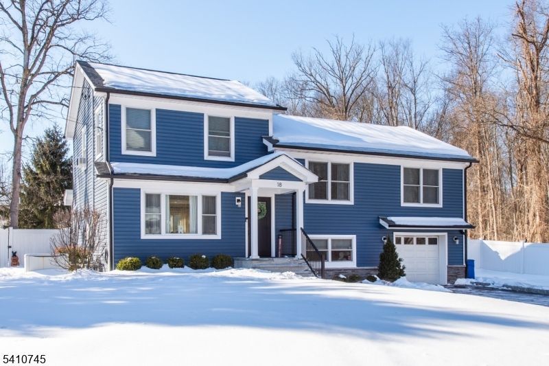 18 Rathbun Rd, Montville, NJ 07082 Main Photo