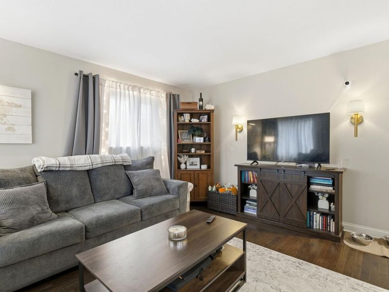 6191-6193 Ambleside Drive, Columbus, OH 43229 Photo 11