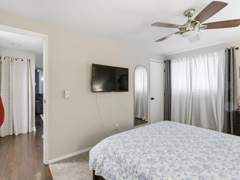 6191-6193 Ambleside Drive, Columbus, OH 43229 Photo 3