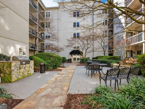 1075 Peachtree Walk NE, Unit A109, Atlanta, GA 30309