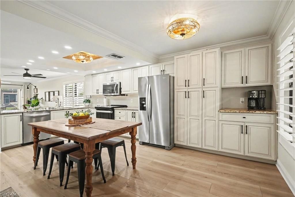 912 SW 48th Ter, Unit 110, Cape Coral, FL 33914 Photo