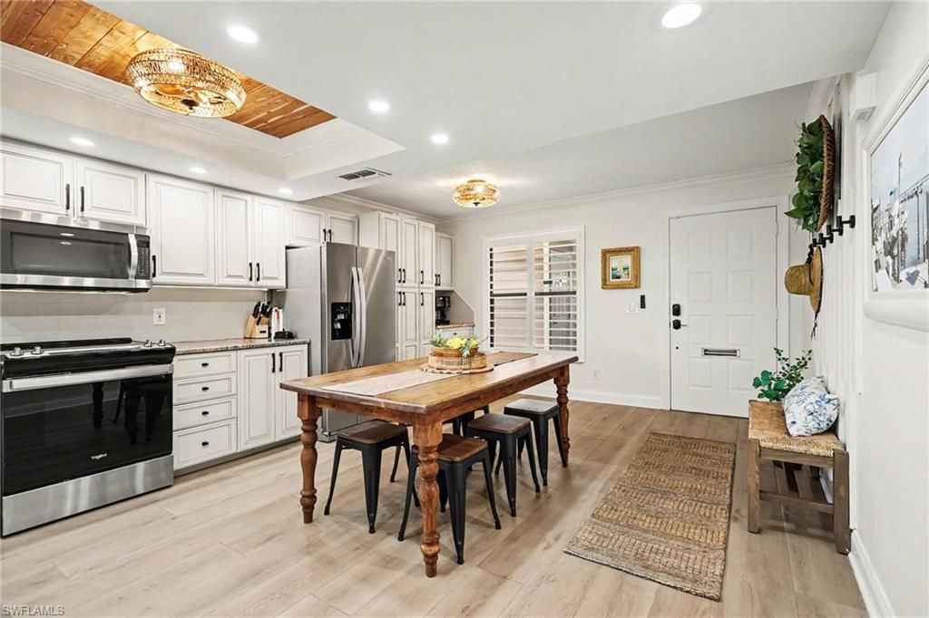 912 SW 48th Ter, Unit 110, Cape Coral, FL 33914 Photo