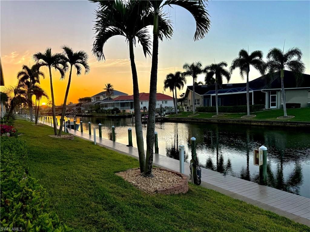 912 SW 48th Ter, Unit 110, Cape Coral, FL 33914 Photo