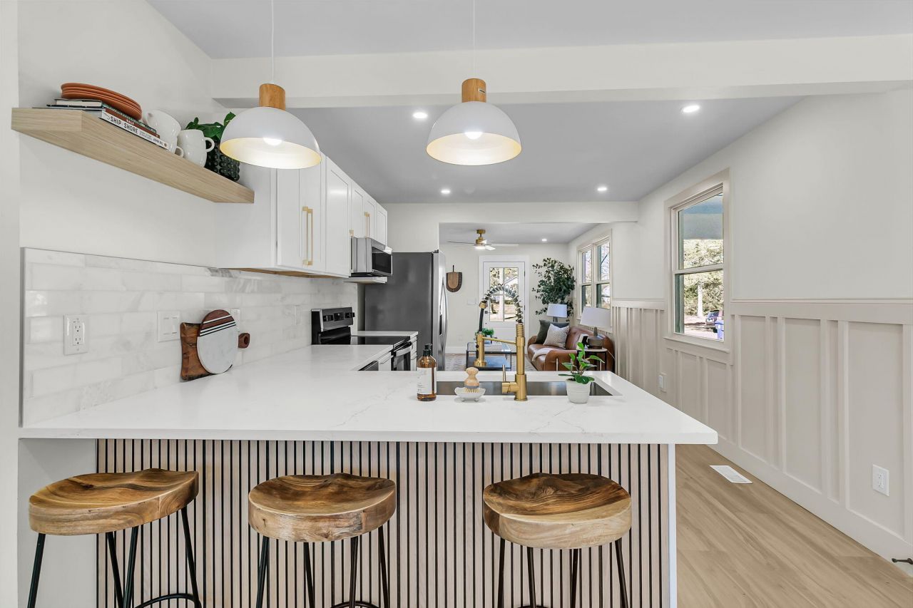 4808 Parkside Drive Photo 14