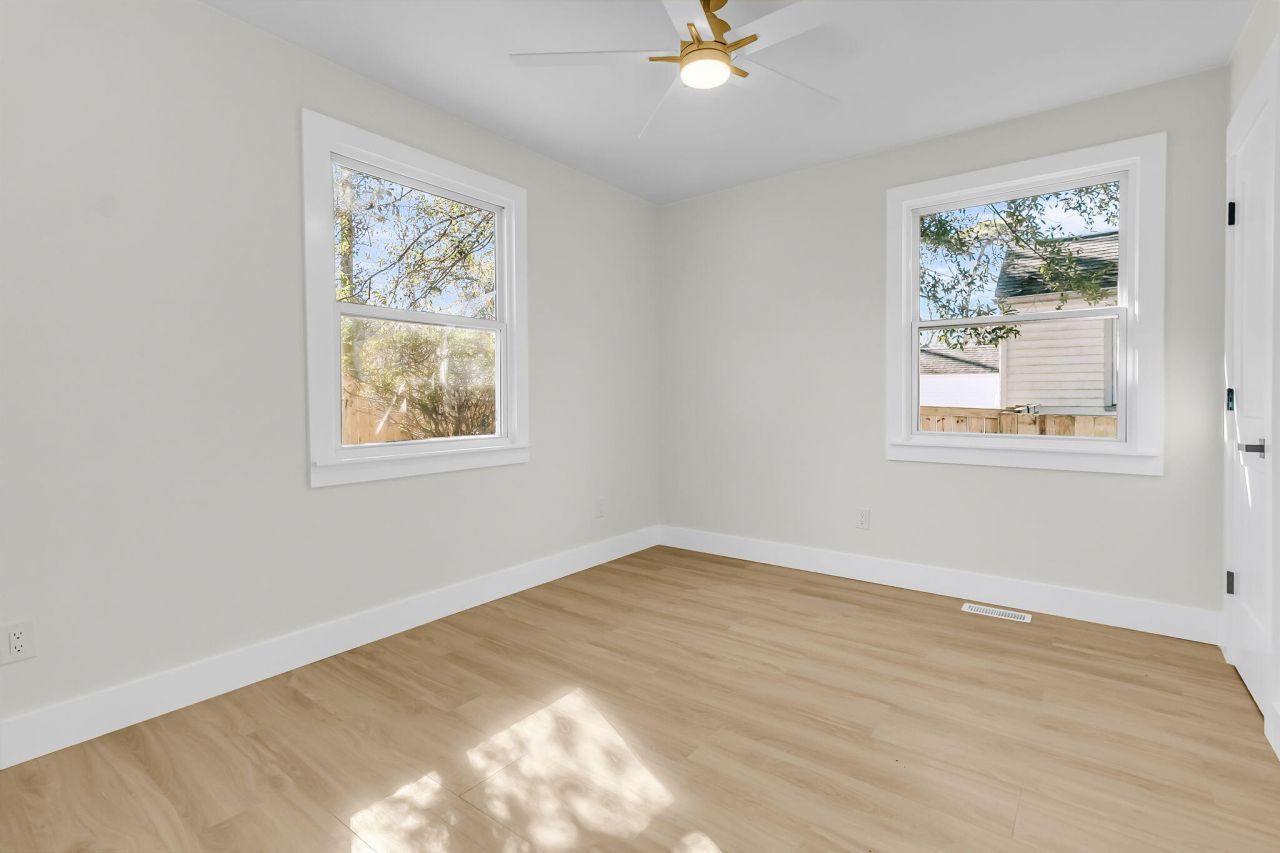 4808 Parkside Drive Photo 22