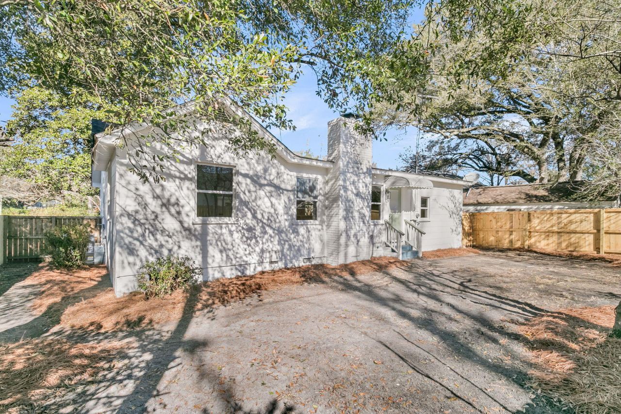 4808 Parkside Drive Photo 33