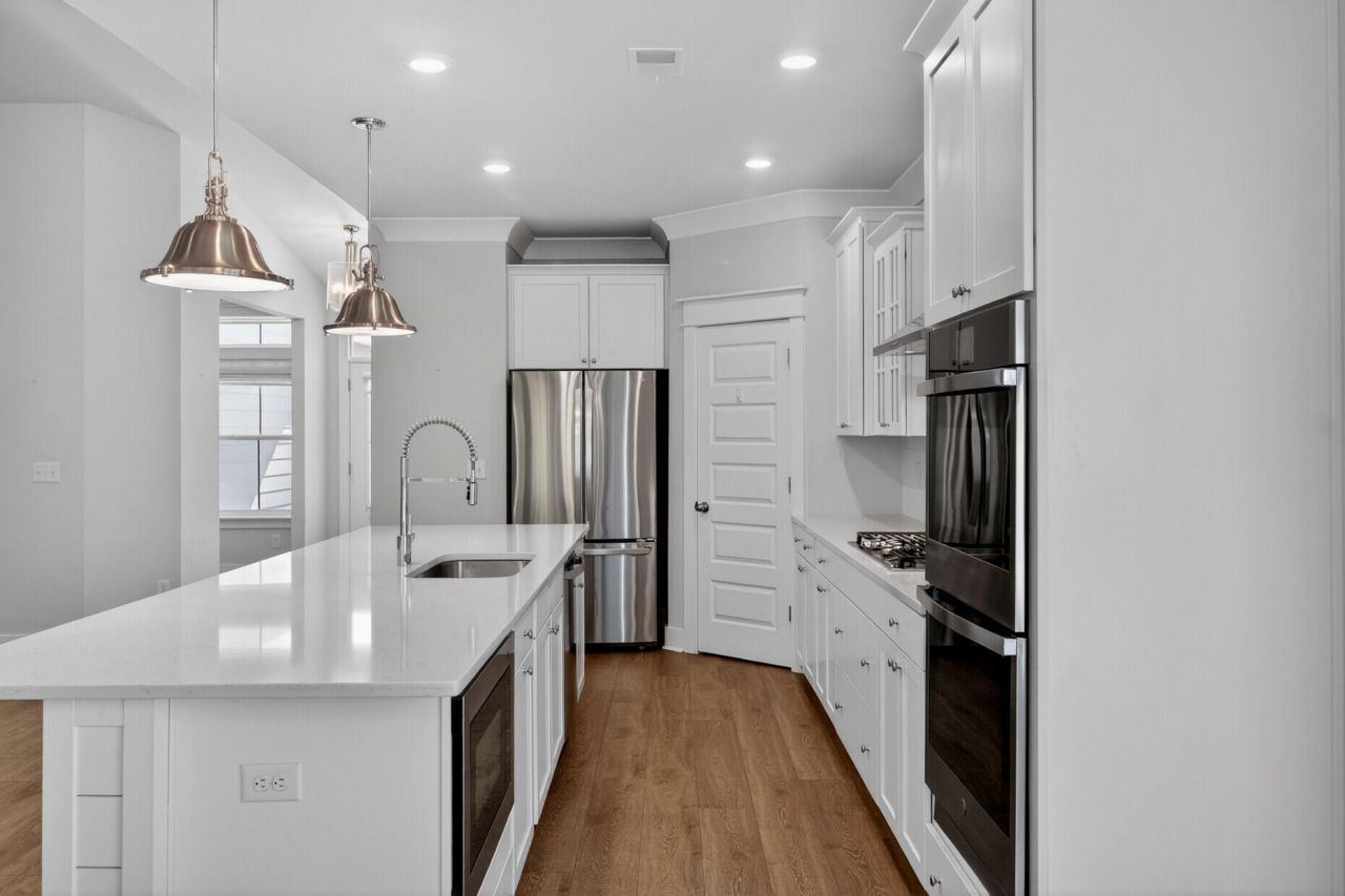 2318 Lenwick Hall Lane Photo 18