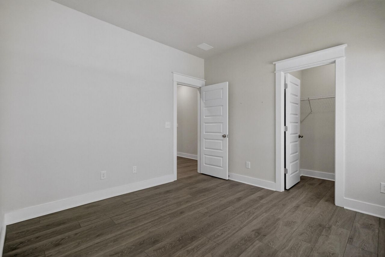 2318 Lenwick Hall Lane Photo 26