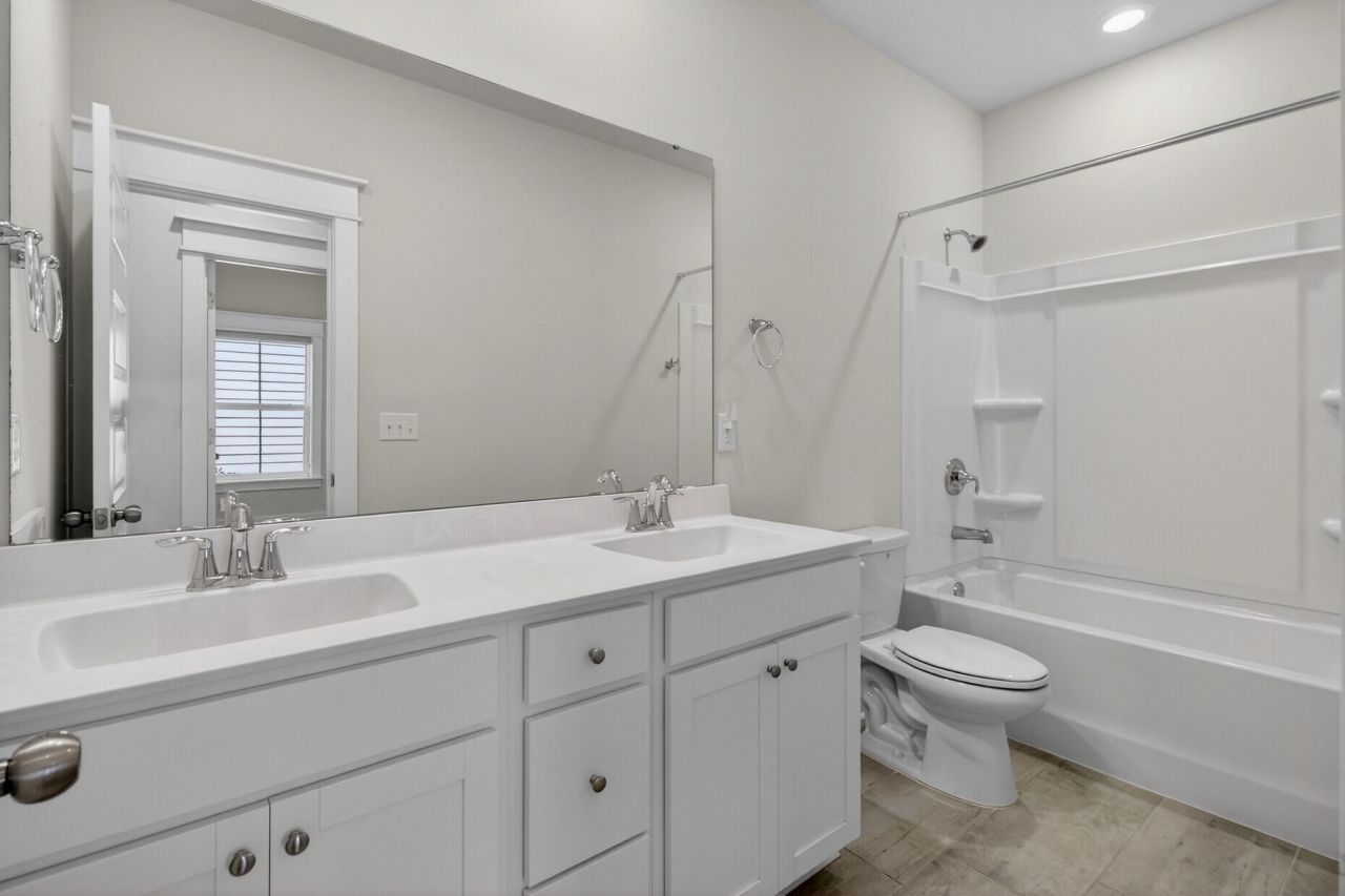 2318 Lenwick Hall Lane Photo 27