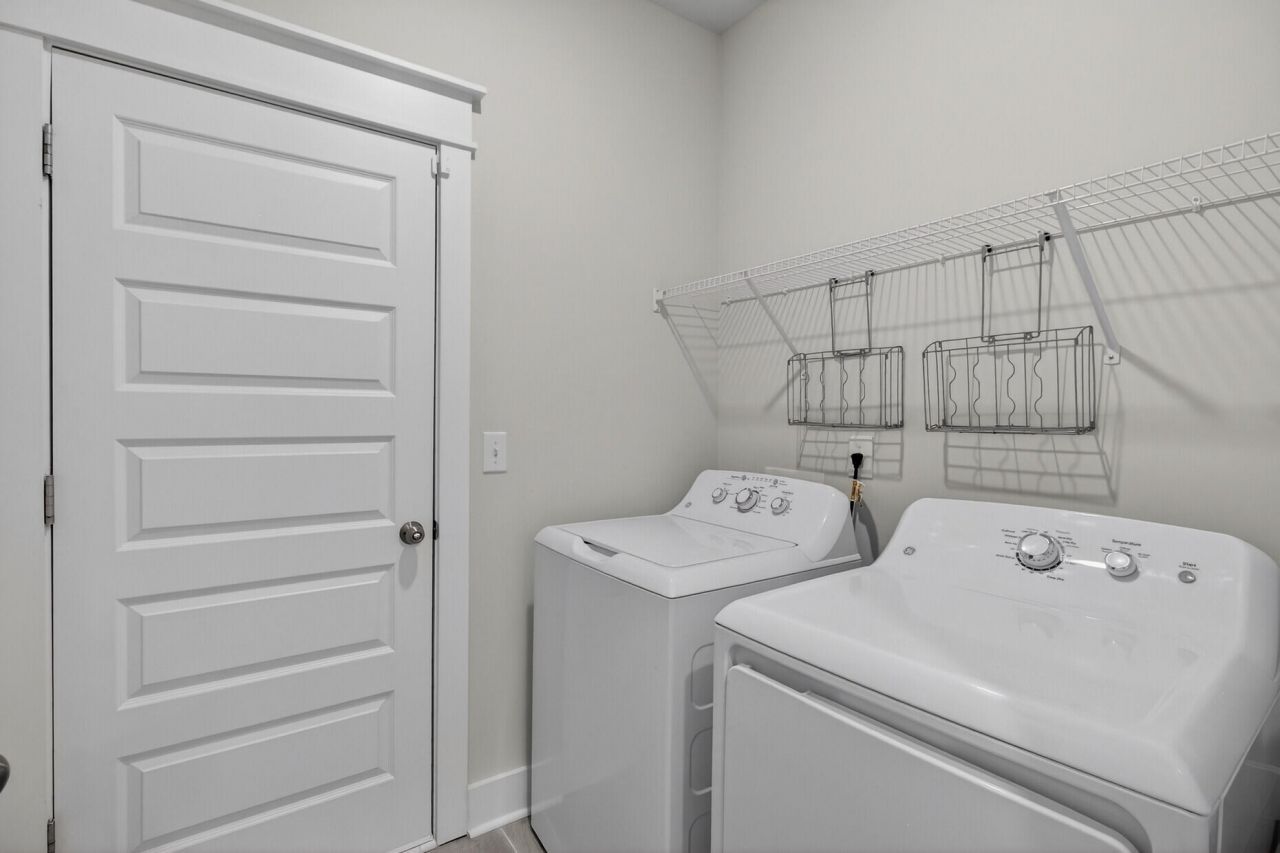 2318 Lenwick Hall Lane Photo 37