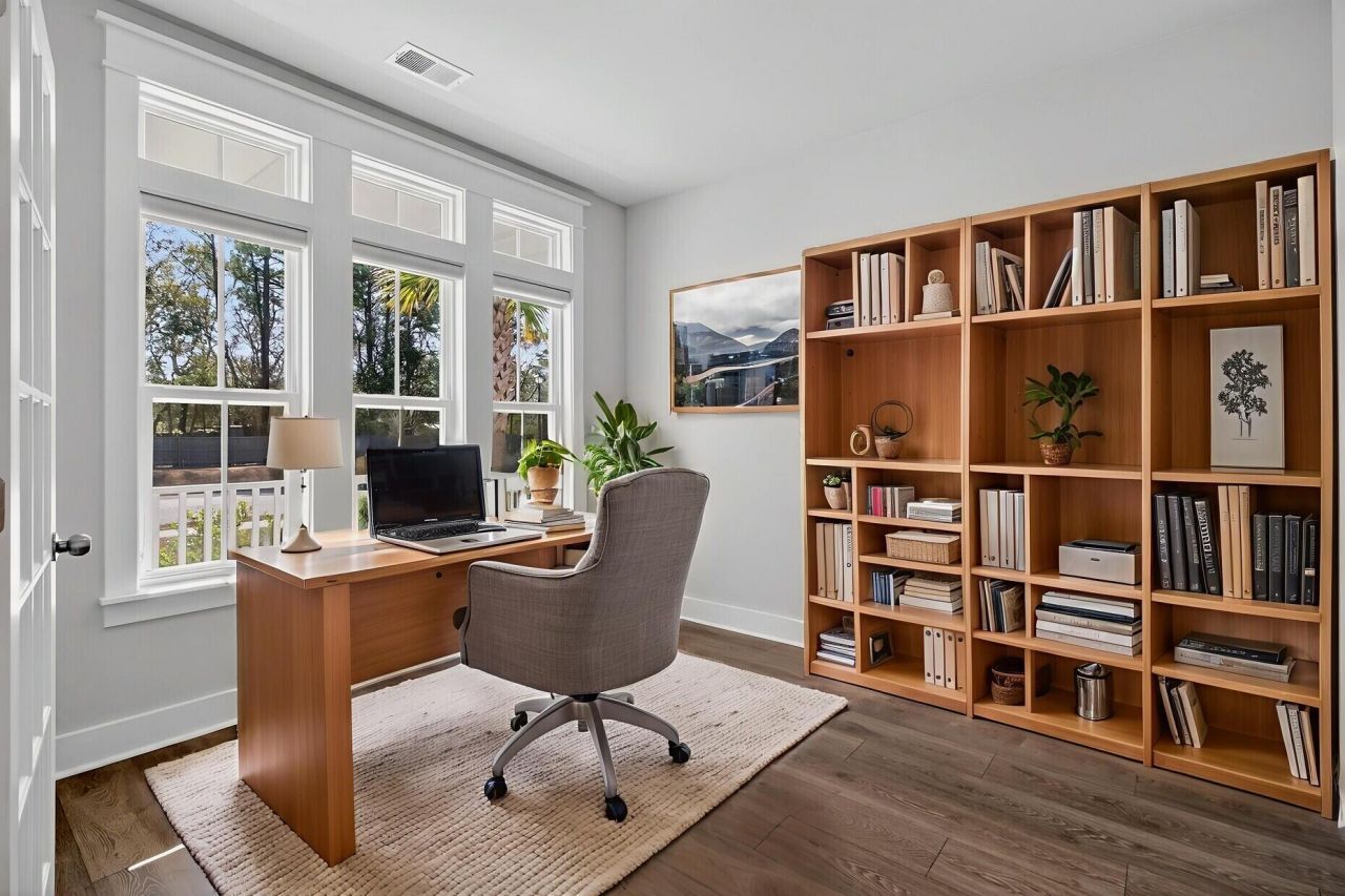 2318 Lenwick Hall Lane Photo 6