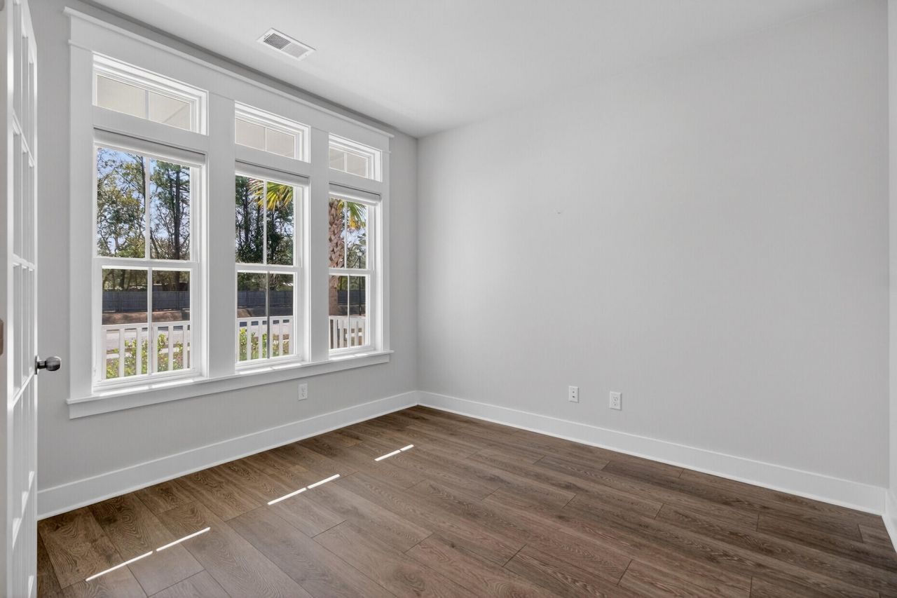 2318 Lenwick Hall Lane Photo 7