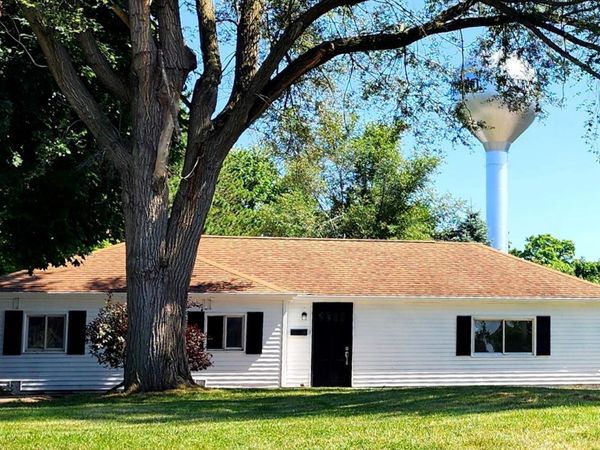 431 W Smith Street, Portland, MI 48875