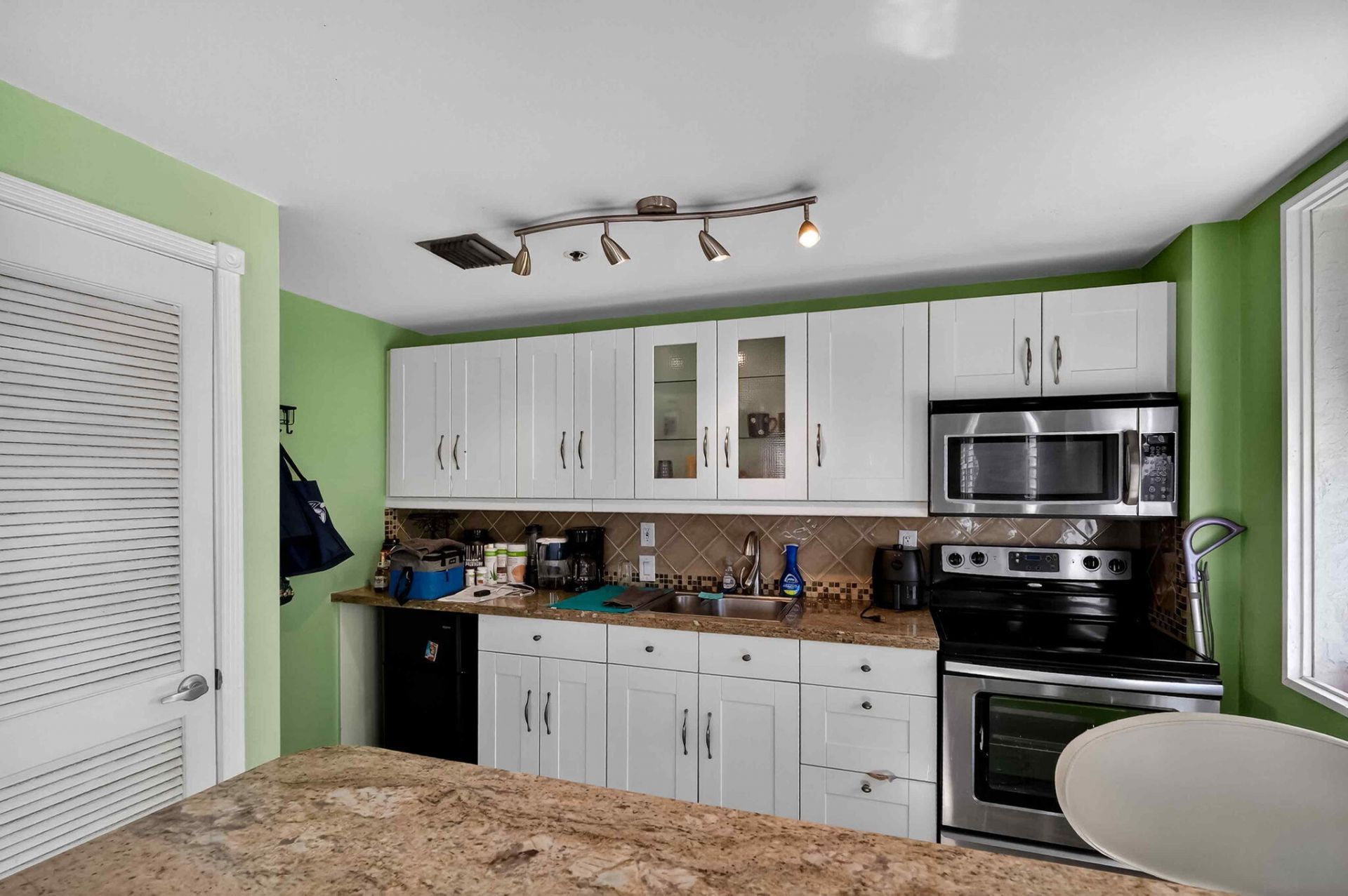 802 Euclid Avenue, Unit 104, Miami Beach, FL 33139 Photo