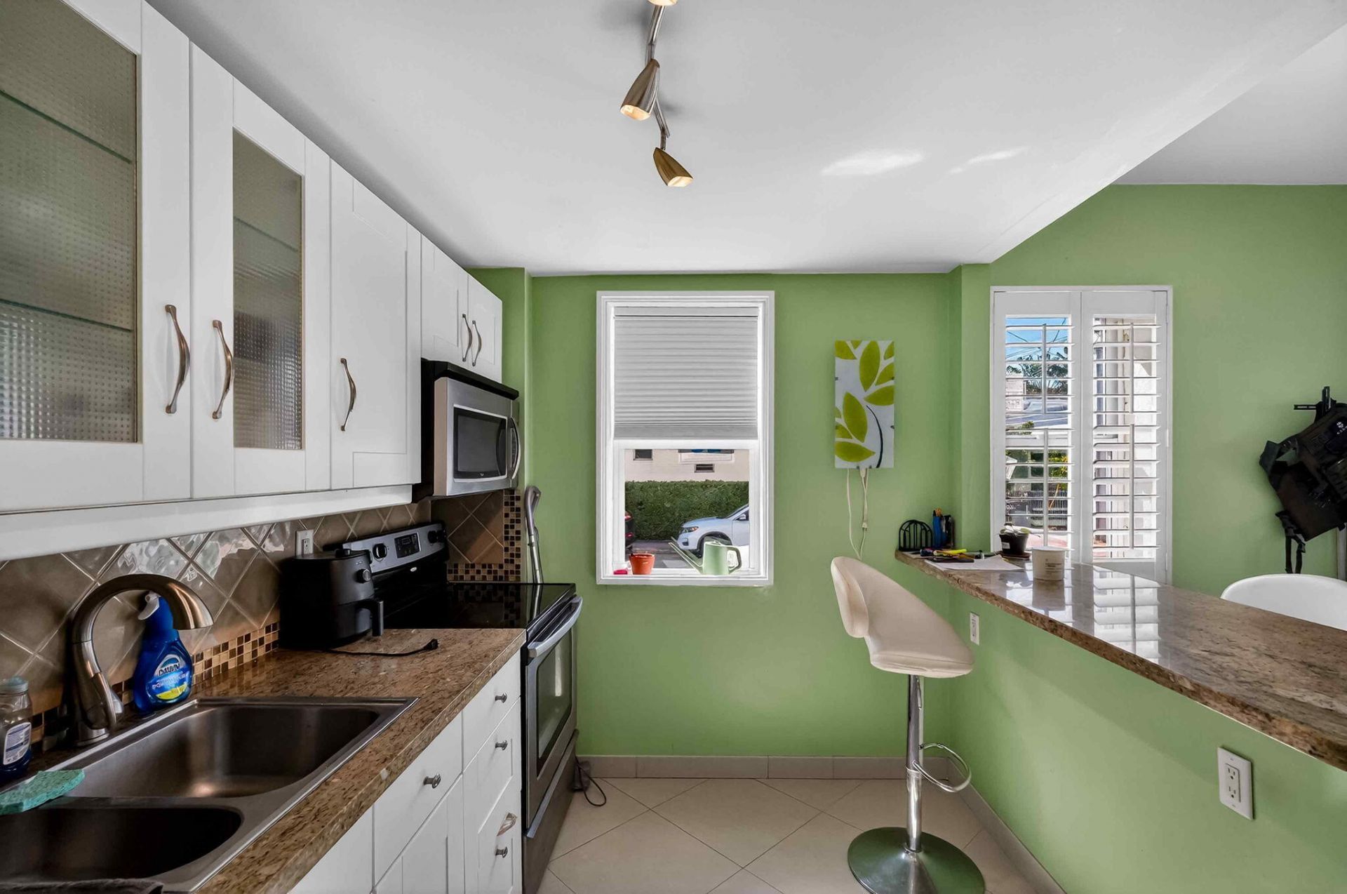 802 Euclid Avenue, Unit 104, Miami Beach, FL 33139 Photo