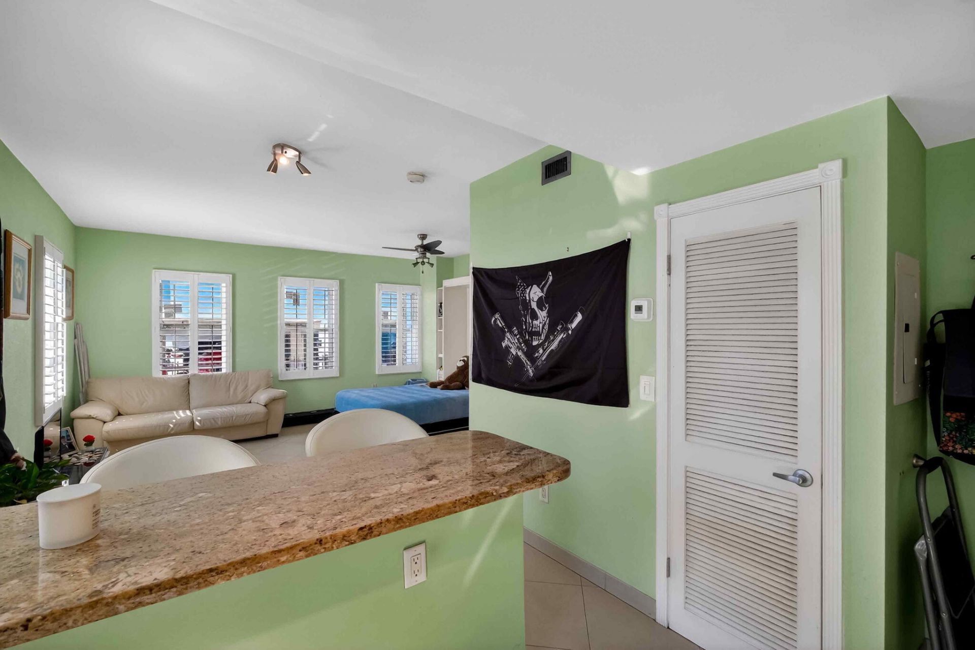 802 Euclid Avenue, Unit 104, Miami Beach, FL 33139 Photo