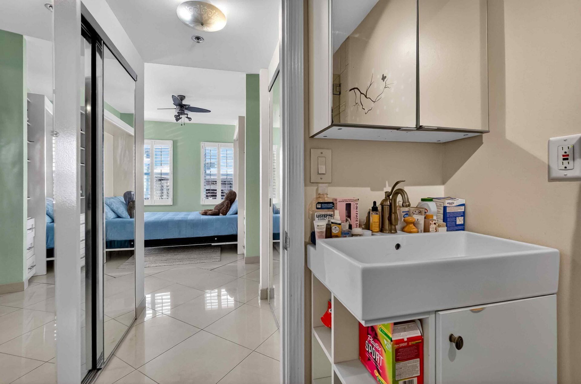 802 Euclid Avenue, Unit 104, Miami Beach, FL 33139 Photo