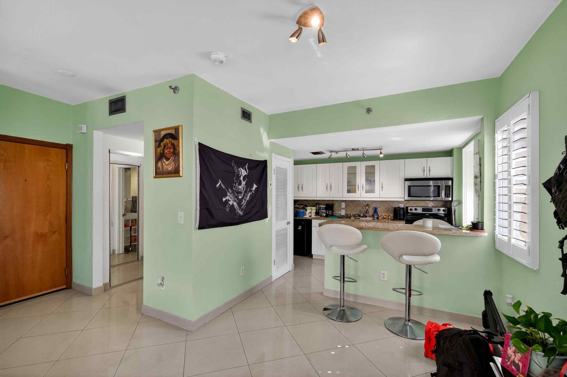 802 Euclid Avenue, Unit 104, Miami Beach, FL 33139 Photo