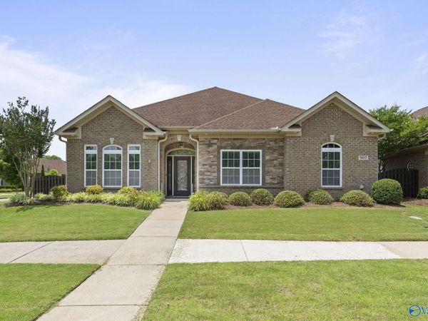 907 Binding Branch, Huntsville, AL 35806